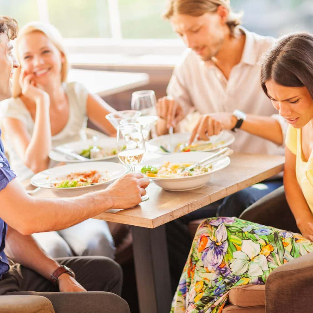 Ăn uống như thế nào cho phù hợp với người bị bệnh đau dạ dày 3 Thiết kế không tên 4 1 3