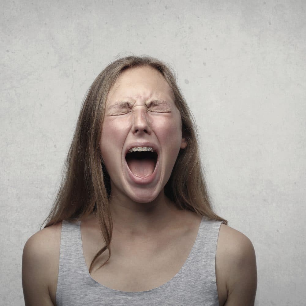 Mãn kinh là gì? Nguyên nhân và triệu chứng 4 Thiết kế không tên 59