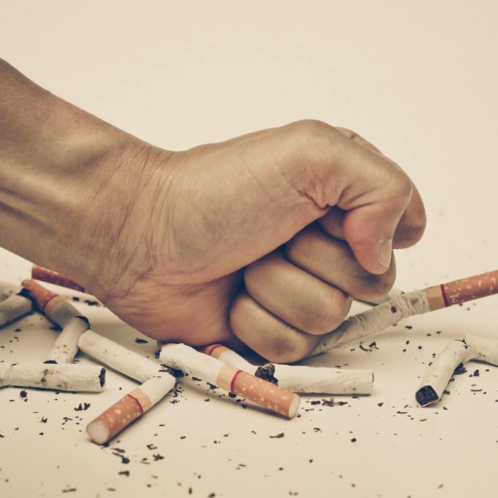 Nguyên nhân và cách hạn chế khỏi nếp nhăn trên da mặt 4 Thiết kế không tên 83