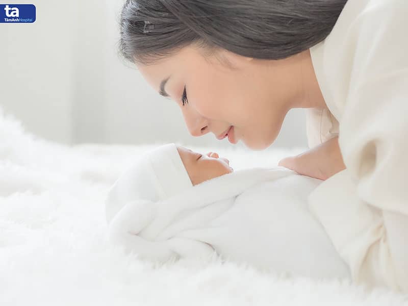 Sản dịch sau sinh bao lâu thì hết? 1 sản dịch sau sinh