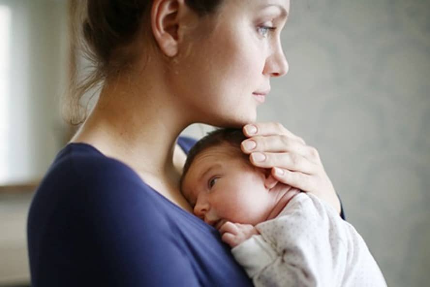 trầm cảm sau sinh 