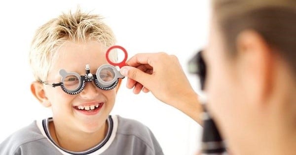 Bệnh giác mạc hình chóp