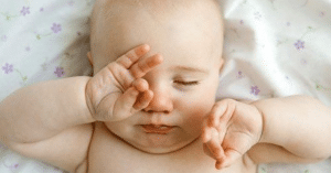 viêm kết mạc mắt ở trẻ