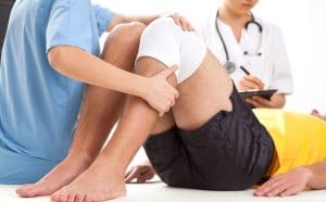 Những Điều Cần Biết Về Hôn Mê 4 Xoa bóp phục hồi chức năng sau hôn mê