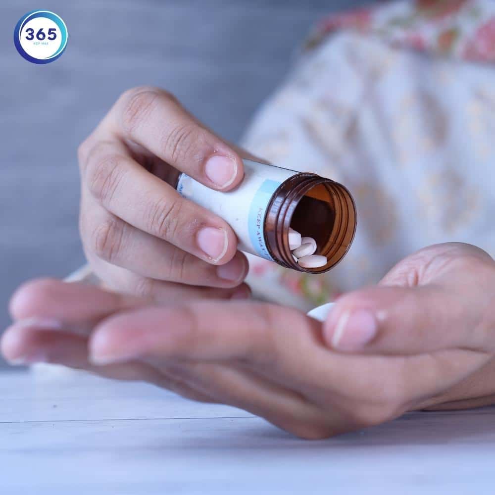 Tự ý dùng thuốc kháng sinh khi bị cúm, đúng hay sai? 3 thuoc khang sinh ngan virut