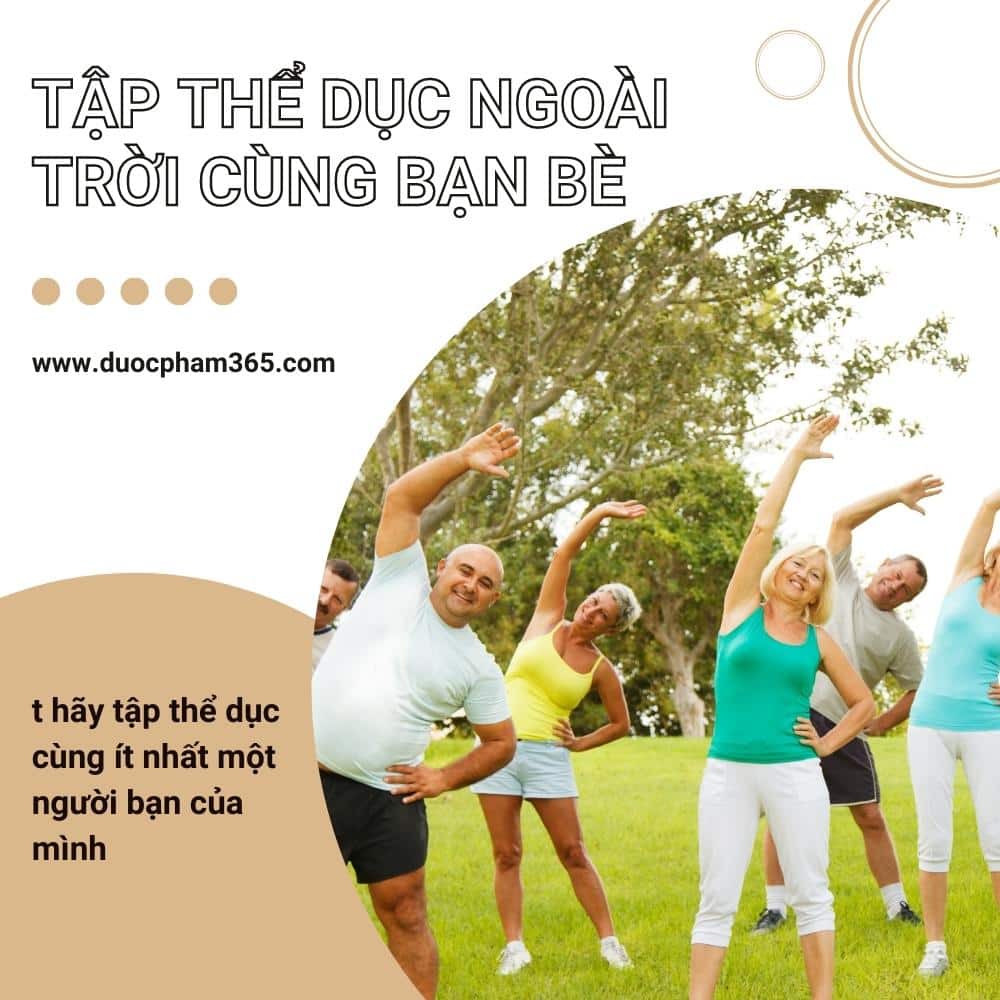 Những điều cần lưu ý khi tập thể dục ngoài trời trong thời tiết nắng nóng 6 tap the duc cung ban be